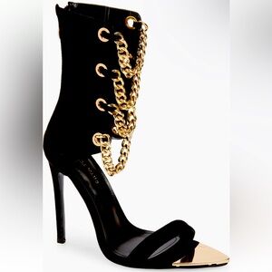 Crown Cuff Sandal